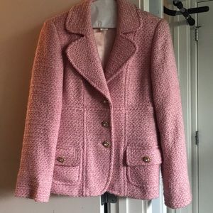 Pick boucle blazer.